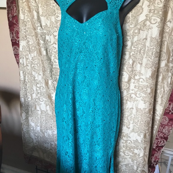Evening gown size XL - Picture 1 of 5